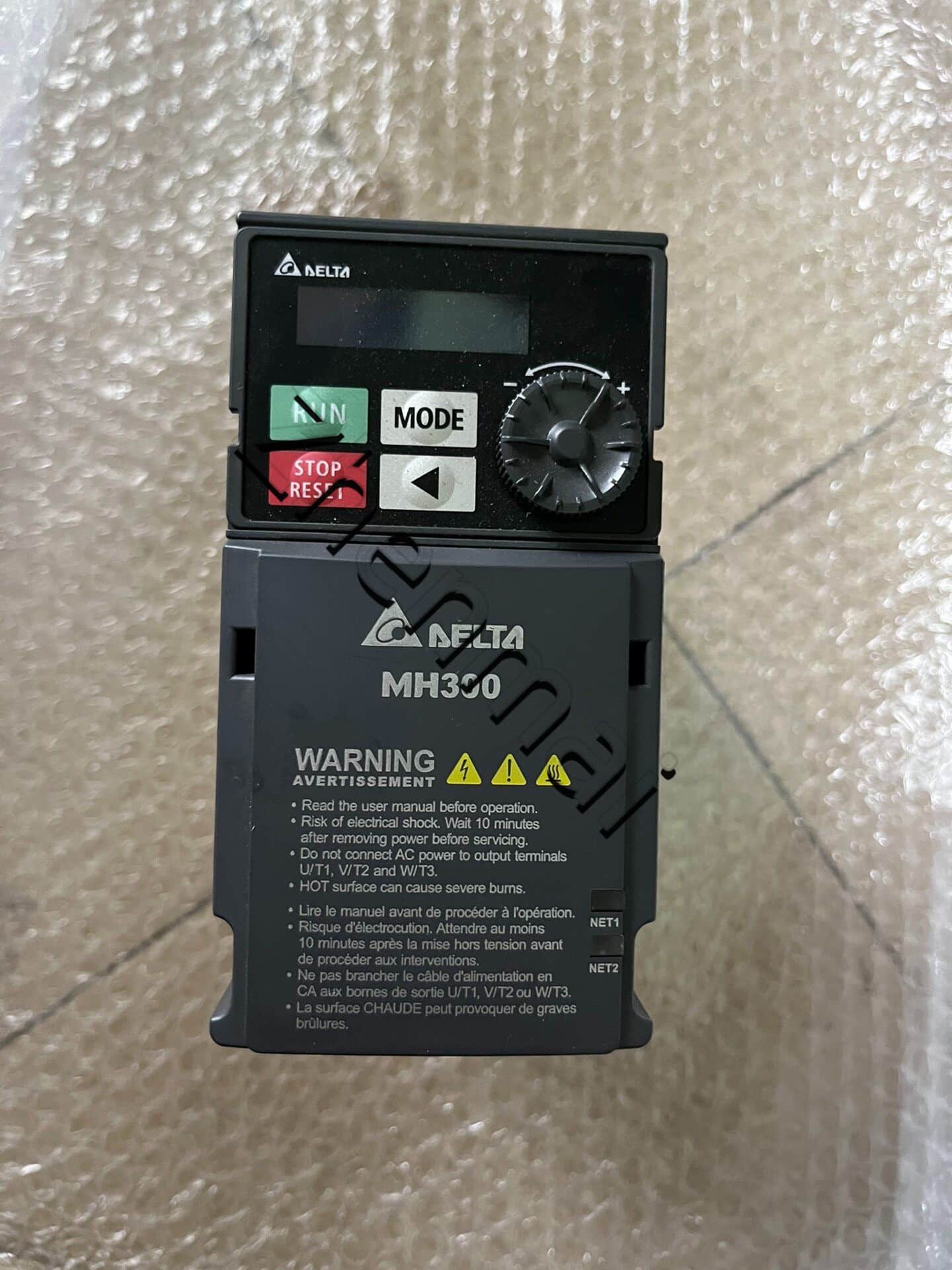 100% visiškai naujas originalus ir originalus Delta VFD3A0MH43ANSAA 0.75KW Dažnio keitikliai Pavaros servo variklis