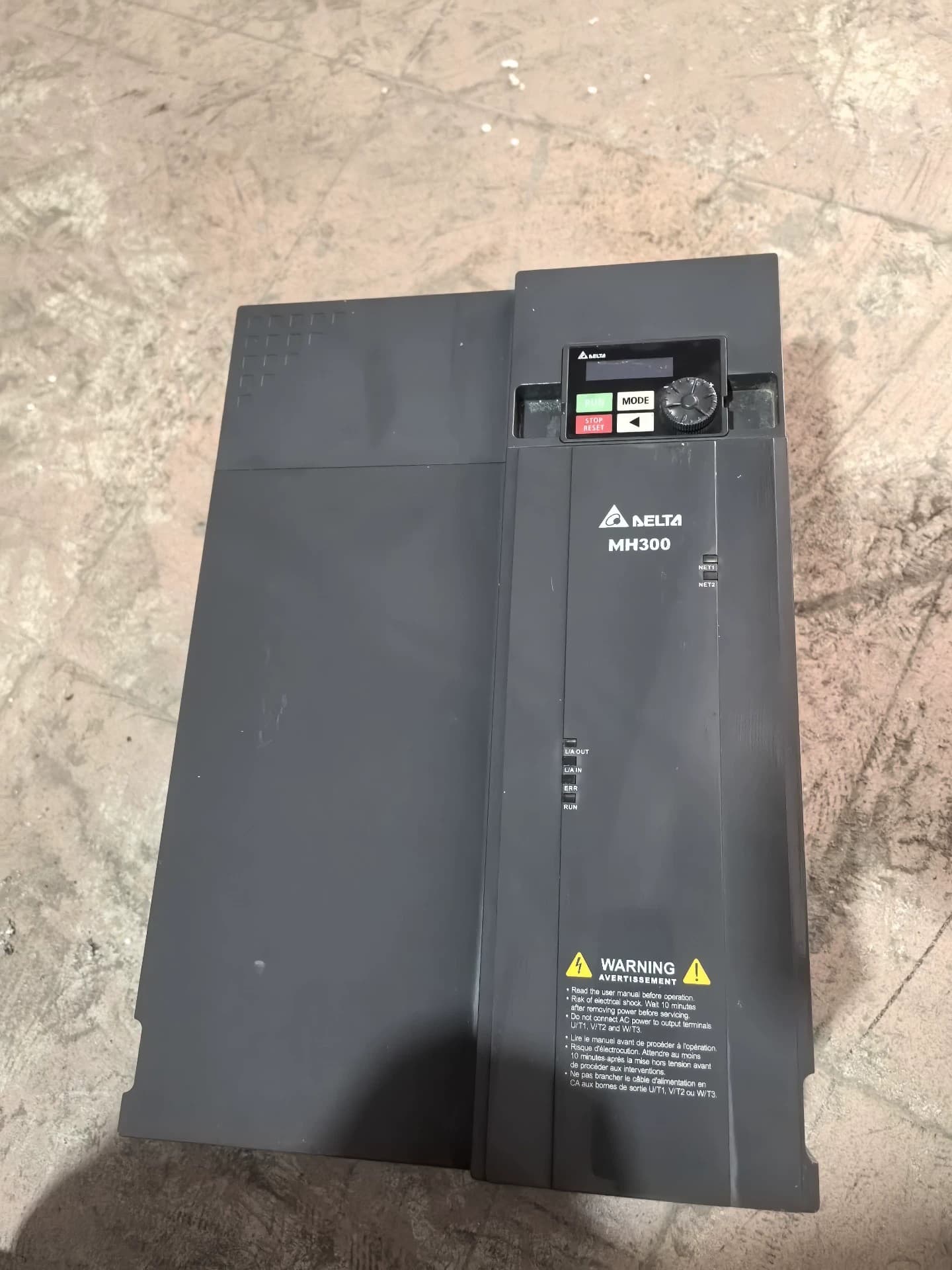 100% visiškai naujas originalus ir originalus Delta VFD60AMH43ANSAA(30KW) Dažnio keitikliai Pavaros servo variklis