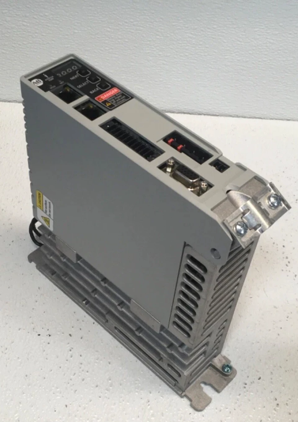 2198-C2055-ERS Kinetix 5300 Servo Drive, visiškai naujas ir originalus Greitas pristatymas