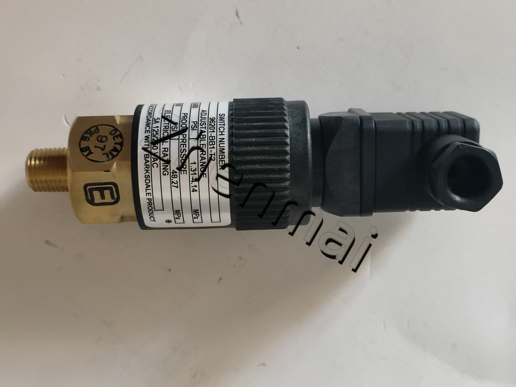Visiškai naujas originalus Barksdale 96201-BB1-T2 slėgio jutiklis Lygio jungiklis Srauto jungiklis Slėgio jungiklis Greitas pristatymas