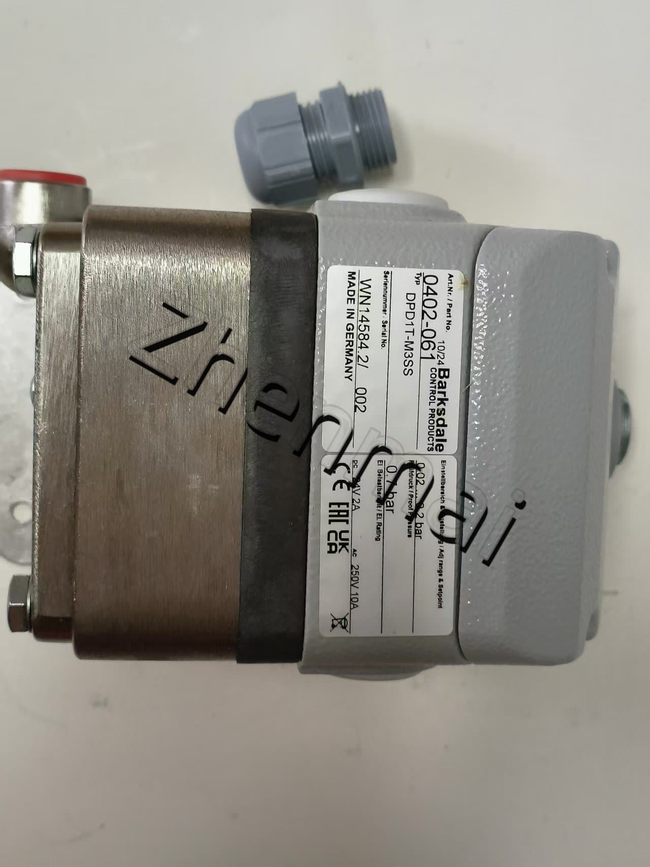 Visiškai naujas originalus Barksdale DPD1T-M3SS slėgio jutiklis Lygio jungiklis Srauto jungiklis Slėgio jungiklis Greitas pristatymas