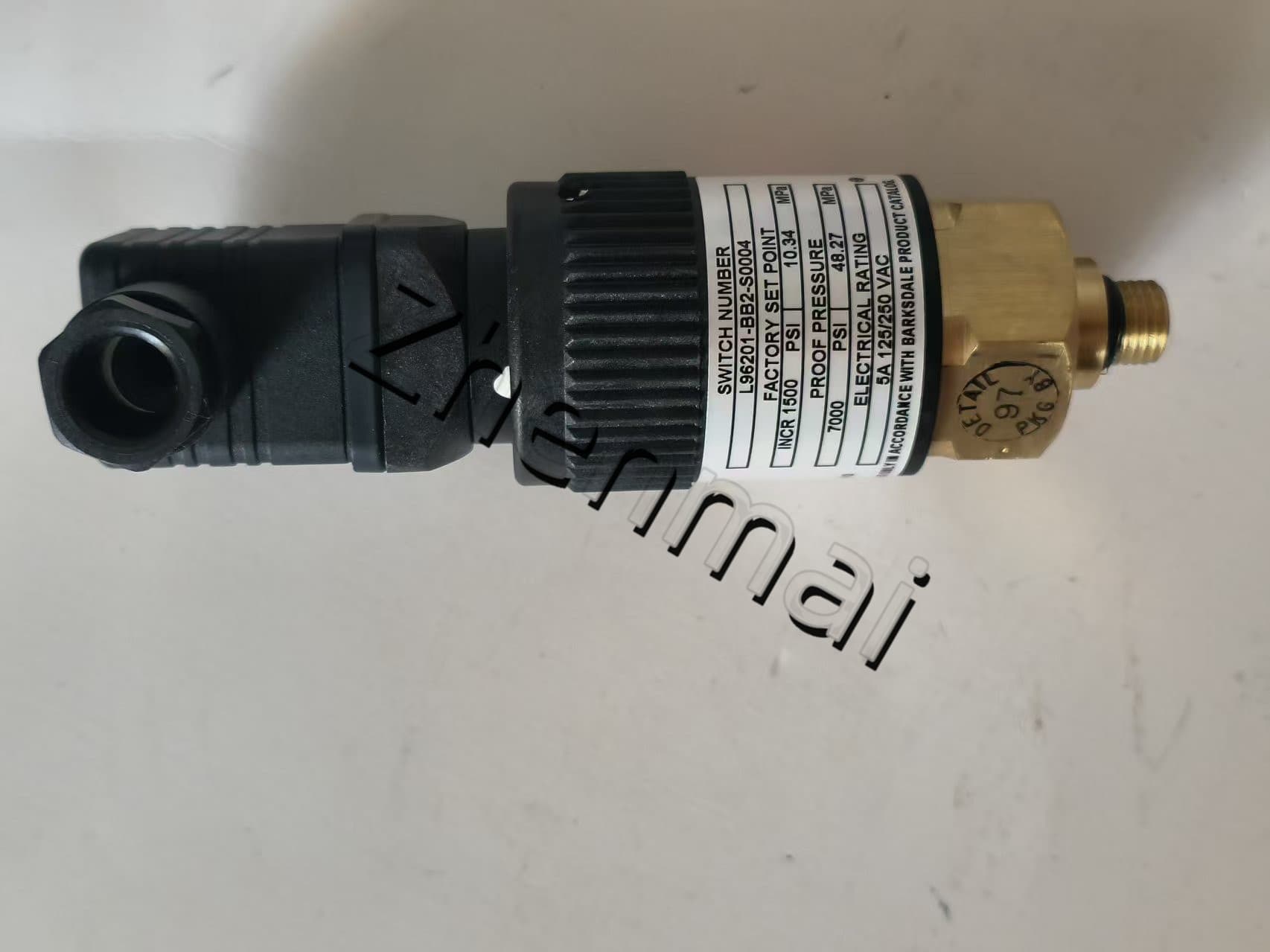 Visiškai naujas originalus Barksdale L96201-BB2-S0004 slėgio jutiklis Lygio jungiklis Srauto jungiklis Slėgio jungiklis Greitas pristatymas