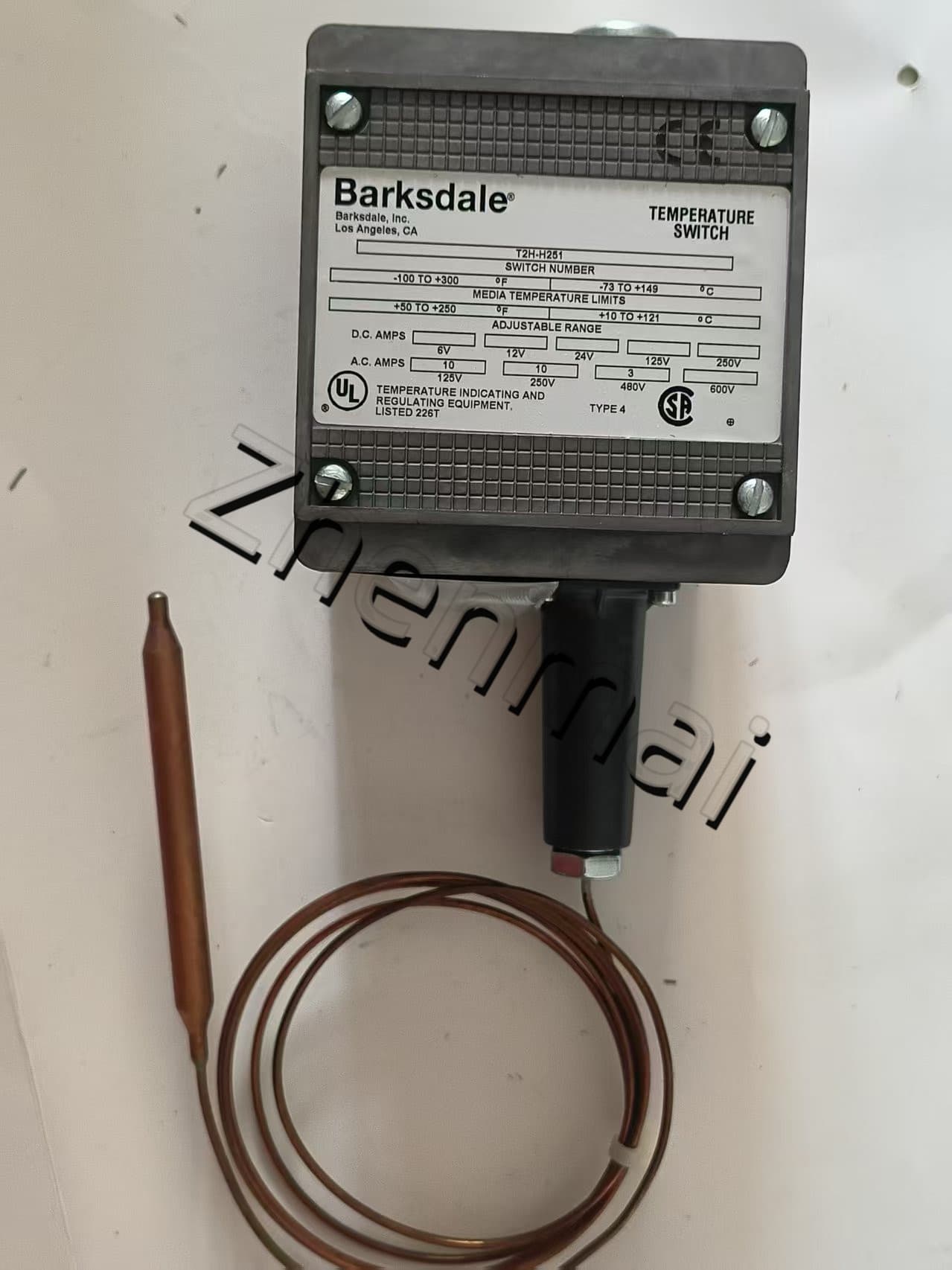 Visiškai naujas originalus Barksdale T2H-H251 slėgio jutiklis Lygio jungiklis Srauto jungiklis Slėgio jungiklis Greitas pristatymas