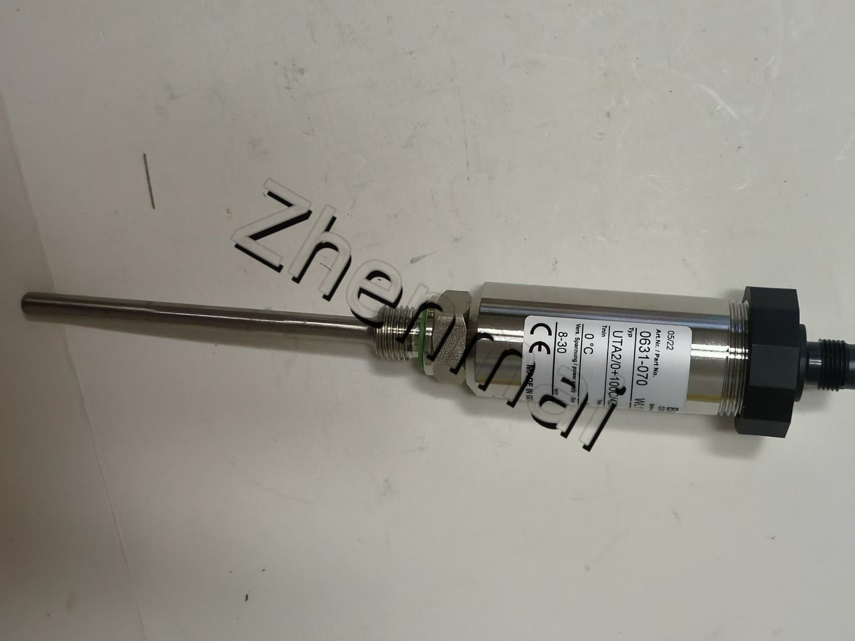 Visiškai naujas originalus Barksdale UTA2/0+100C/420/G1/4E M12/100F 0631-070 Slėgio jutiklis Lygio jungiklis Srauto jungiklis Slėgio jungiklis Greitas pristatymas