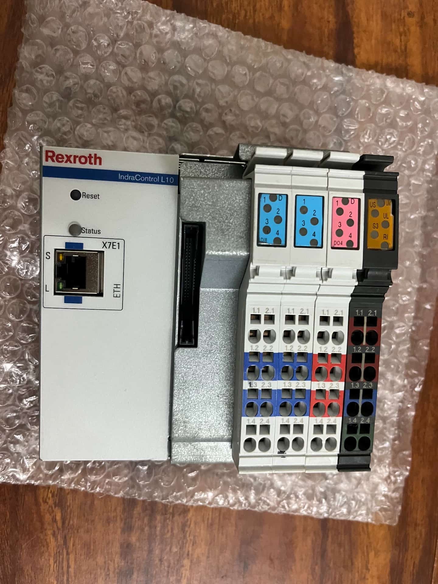 Visiškai naujas originalus Bosch Rexroth servo pavara CML10.1-NN-210-NB-NNNN-NW servo variklis Greitas pristatymas