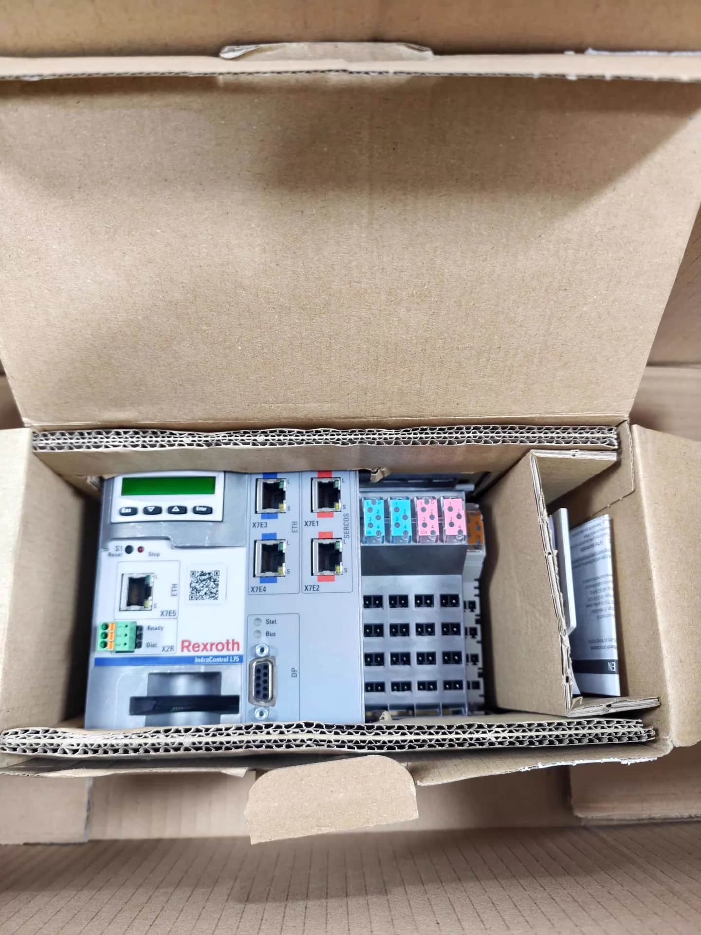 Visiškai nauja originali Bosch Rexroth servo pavara CML75.1-3P-900-NA-NNNN-NW servo variklis Greitas pristatymas