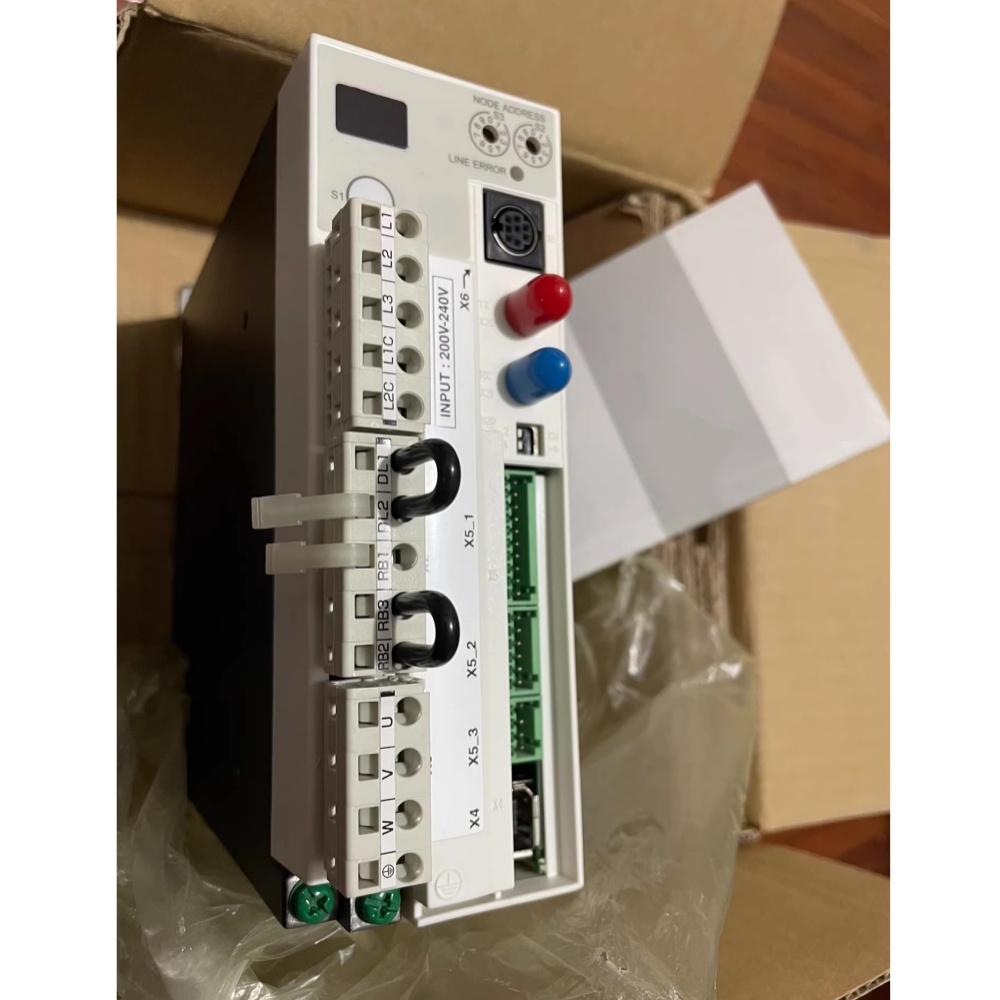 Visiškai naujas originalus Bosch Rexroth servo pavara DKC02.3-004-3-MGP-01VRS servo variklis Greitas pristatymas