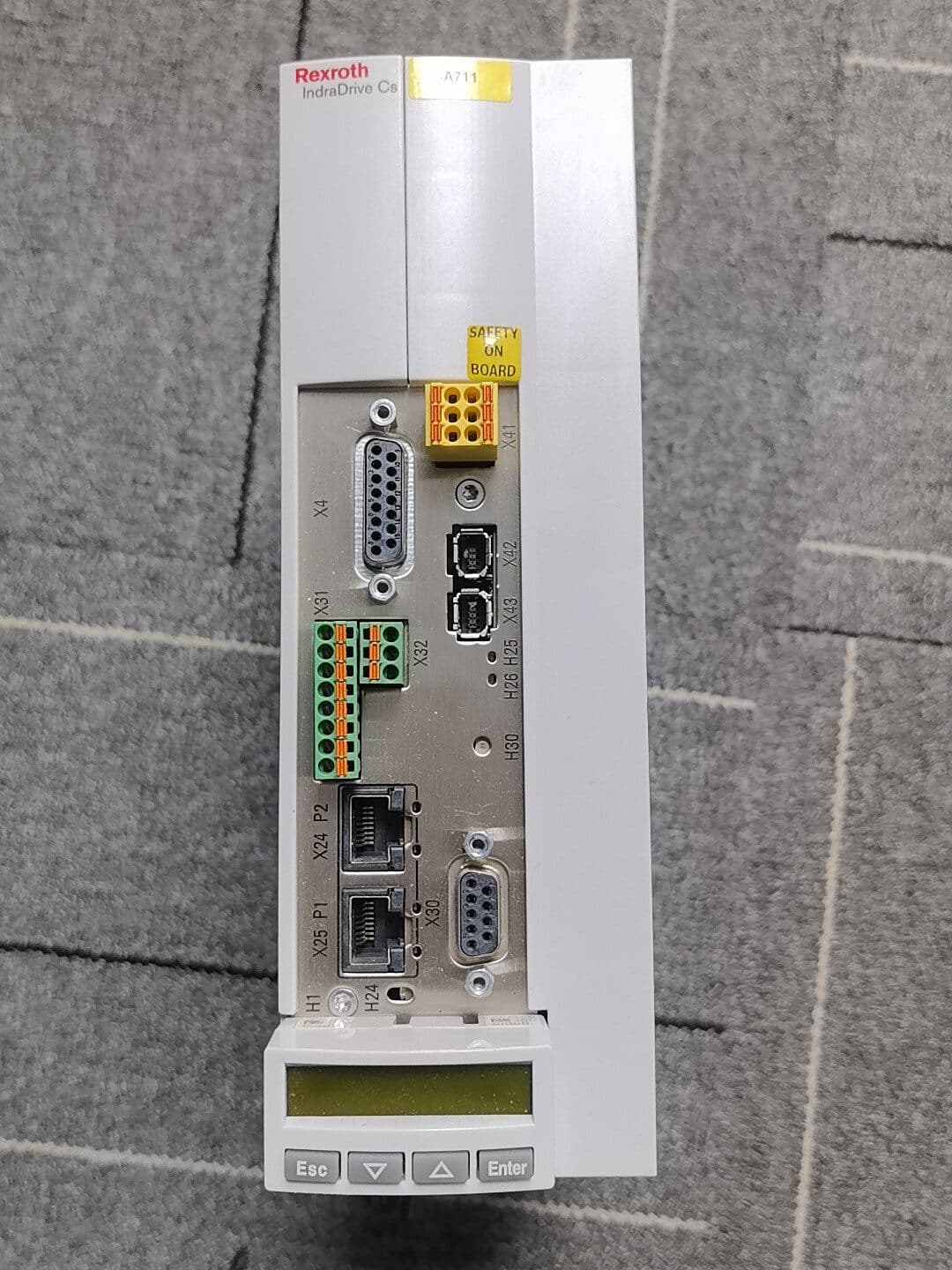 Visiškai naujas originalus Bosch Rexroth servovariklis HCS01.1E-W0018-A-03-B-ET-EC-EP-S4-NN-FW servo variklis Greitas pristatymas