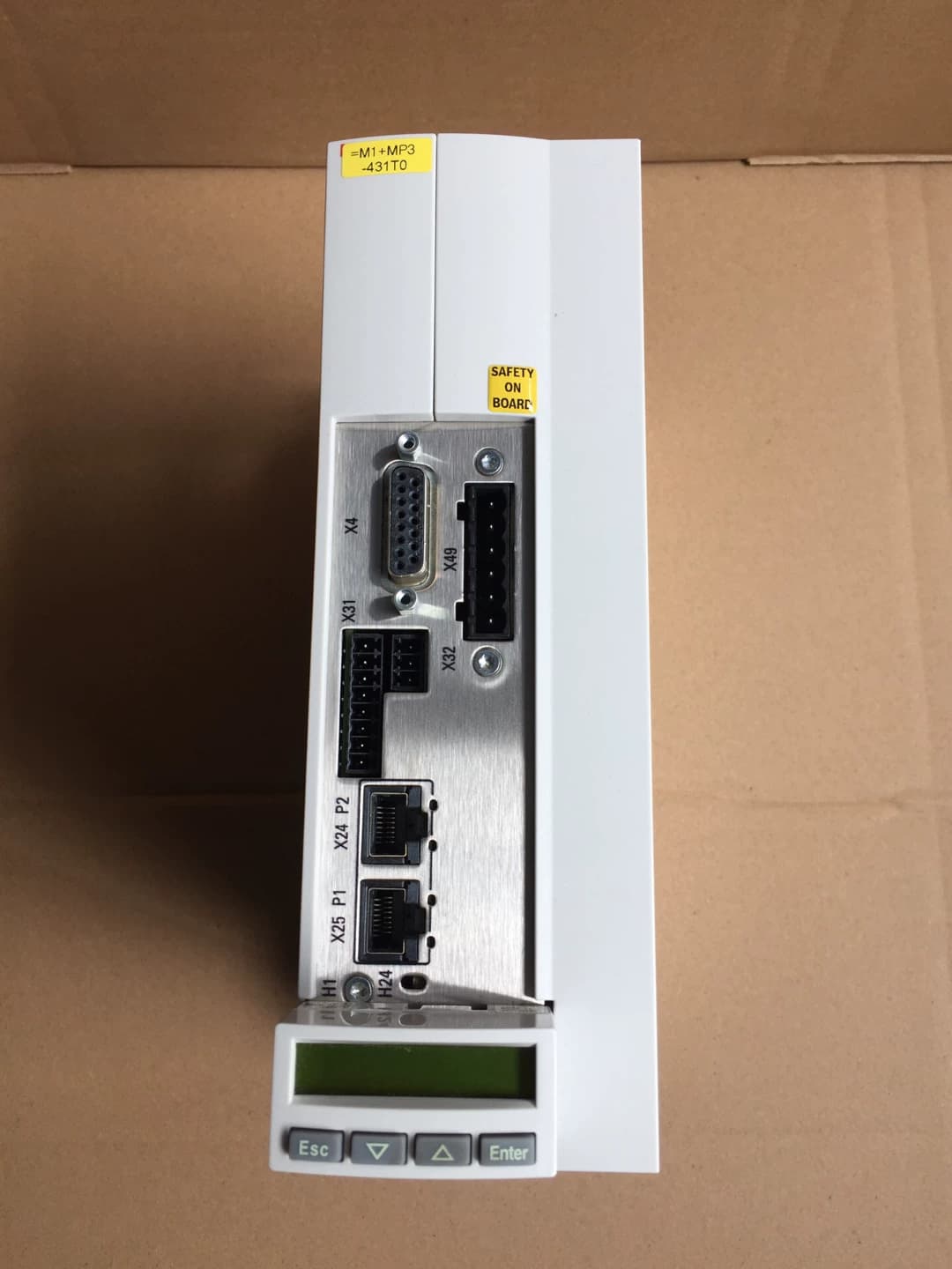 Visiškai naujas originalus Bosch Rexroth servovariklis HCS01.1E-W0028-A-03-B-ET-EC-NN-L4-NN-FW servo variklis Greitas pristatymas