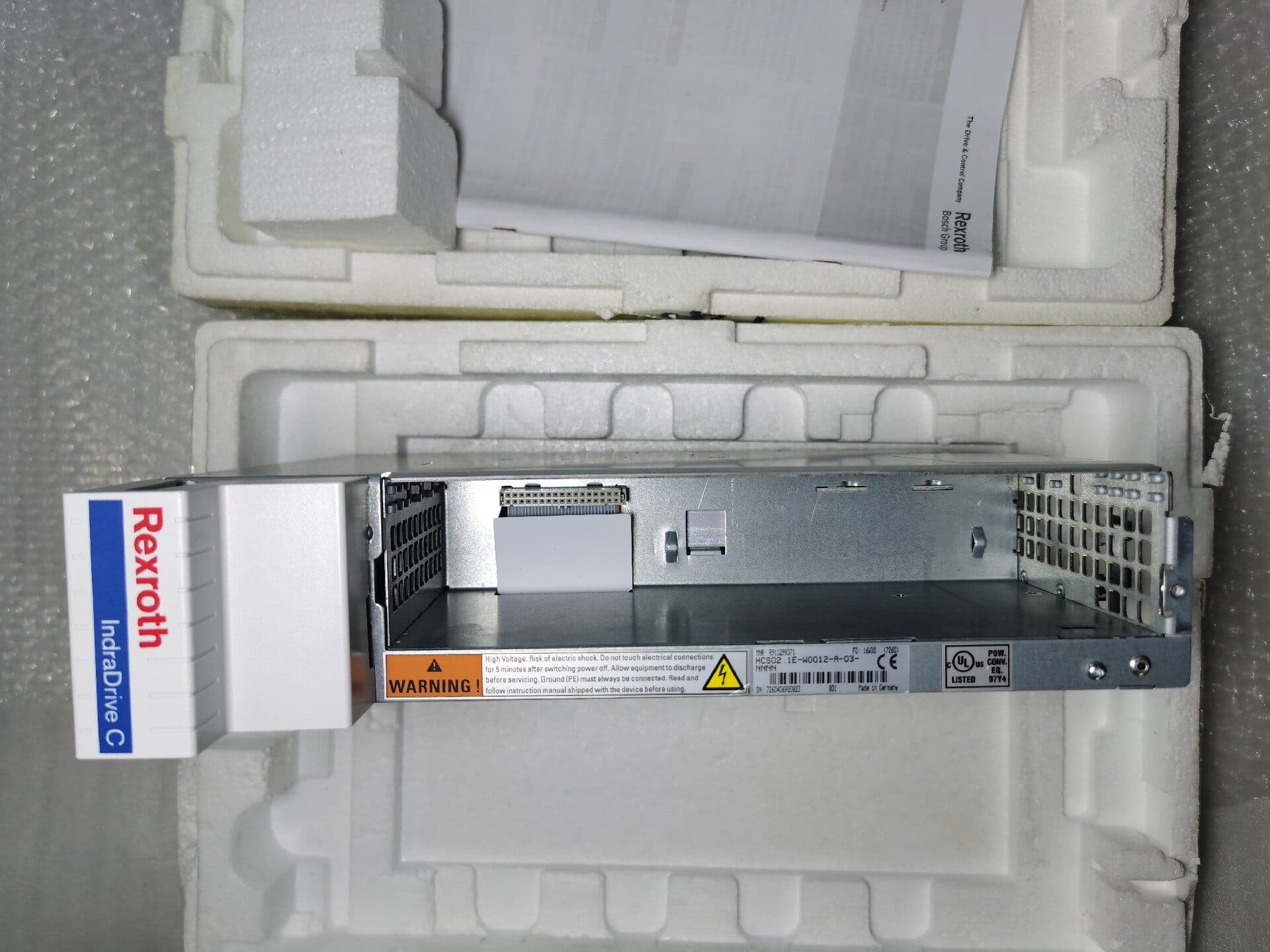 Visiškai naujas originalus Bosch Rexroth servo pavara HCS02.1E-W0012-A-03-NNNN R911298371 servo variklis Greitas pristatymas