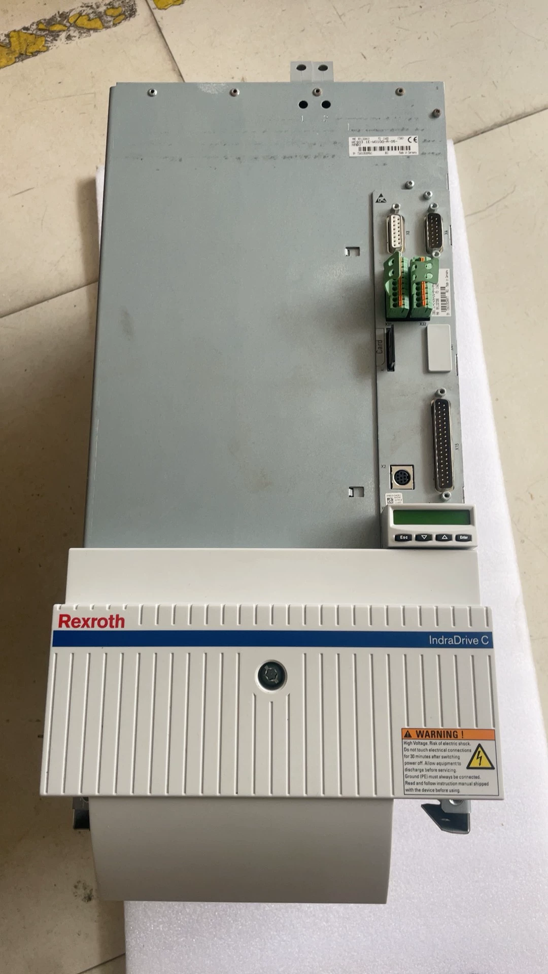 Visiškai naujas originalus Bosch Rexroth servo pavara HCS03.1E-W0100 servo variklis Greitas pristatymas