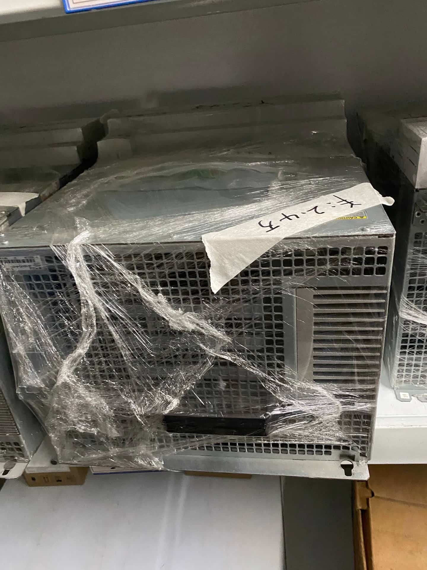Visiškai nauja originali Bosch Rexroth servo pavara HMV01.1E-W0120-A-07-NNNN servo variklis Greitas pristatymas