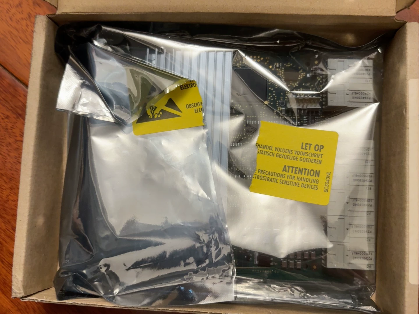 Visiškai naujas originalus Bosch Rexroth servo pavara NYM04.1-5PU-NNNN servo variklis Greitas pristatymas