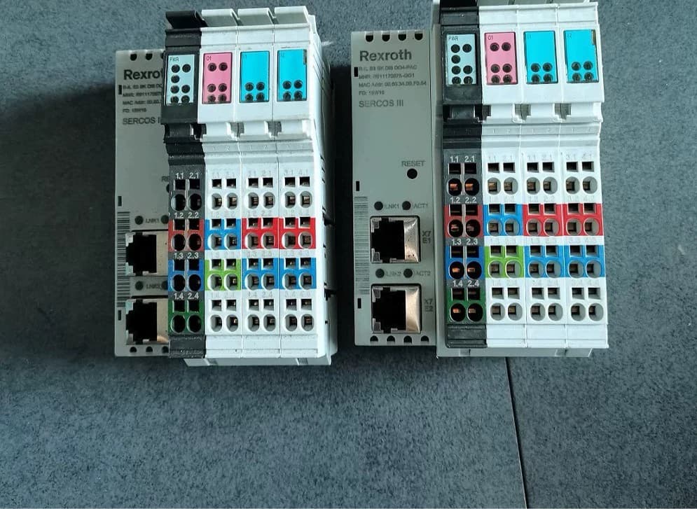 Visiškai naujas originalus Bosch Rexroth Servo pavaros PLC Mobule PLC valdiklis R911170875 R-IL S3 BK DI8 DO4-PAC servo variklis Greitas pristatymas