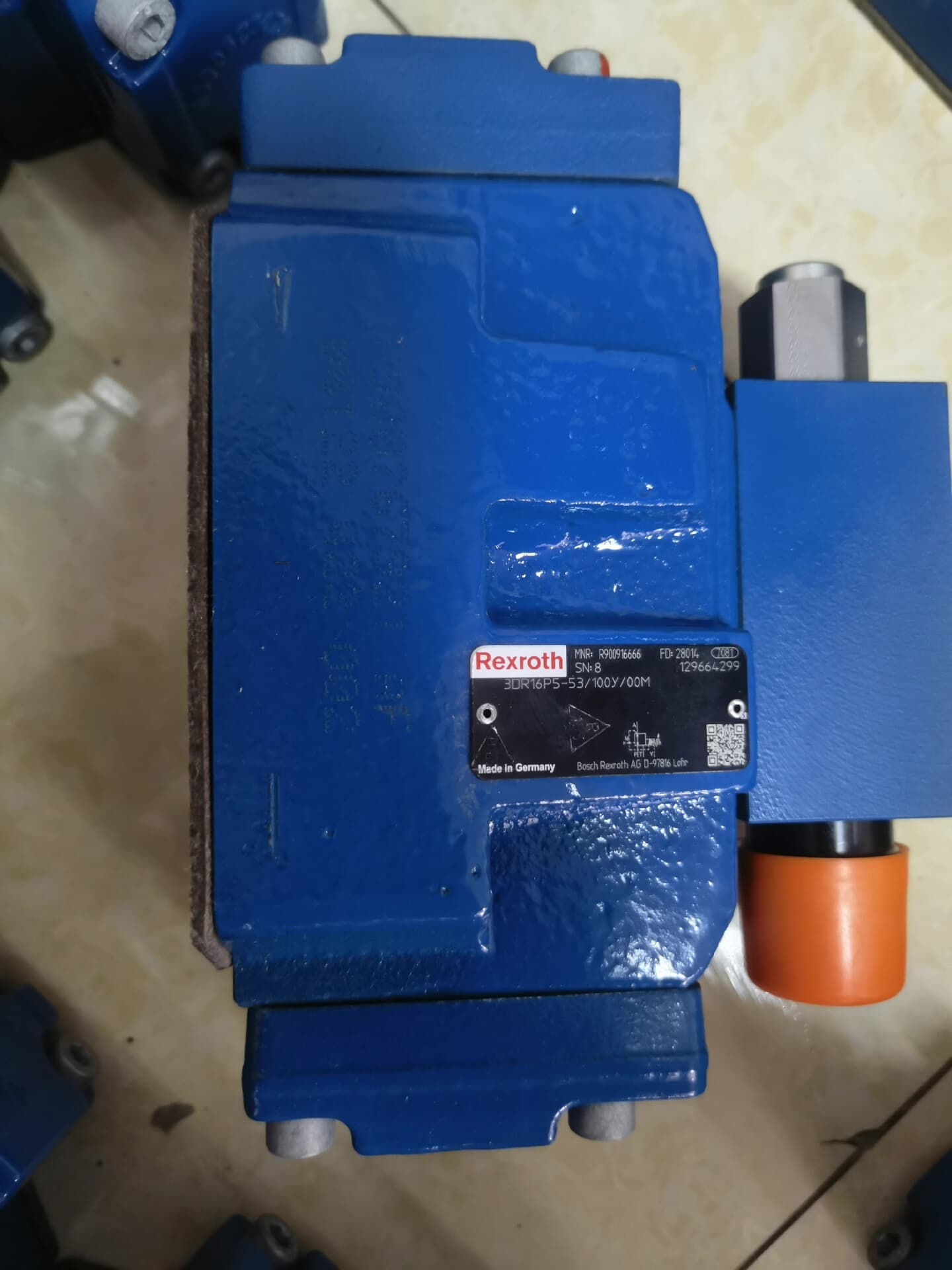 Visiškai naujas originalus Bosch Rexroth servo pavara Slėgio mažinimo vožtuvas 3DR16P5-5X/200Y/00M servo variklis Greitas pristatymas