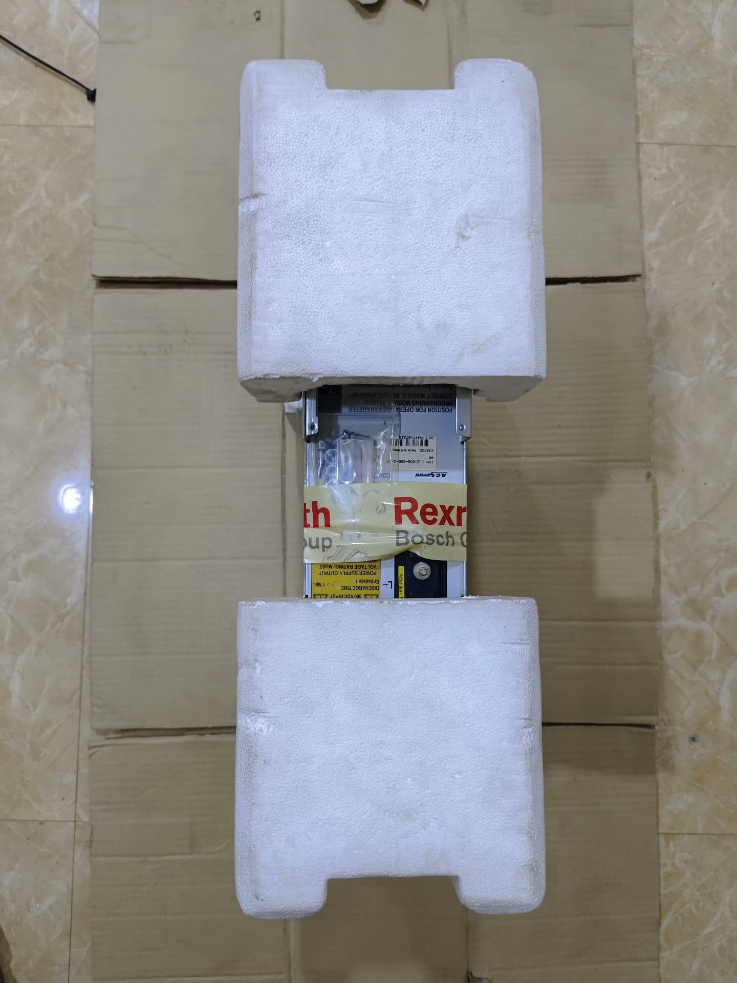 Visiškai naujas originalus Bosch Rexroth servo pavara TDM 1.2-030-300-W1-000 R91123623 servo variklis Greitas pristatymas