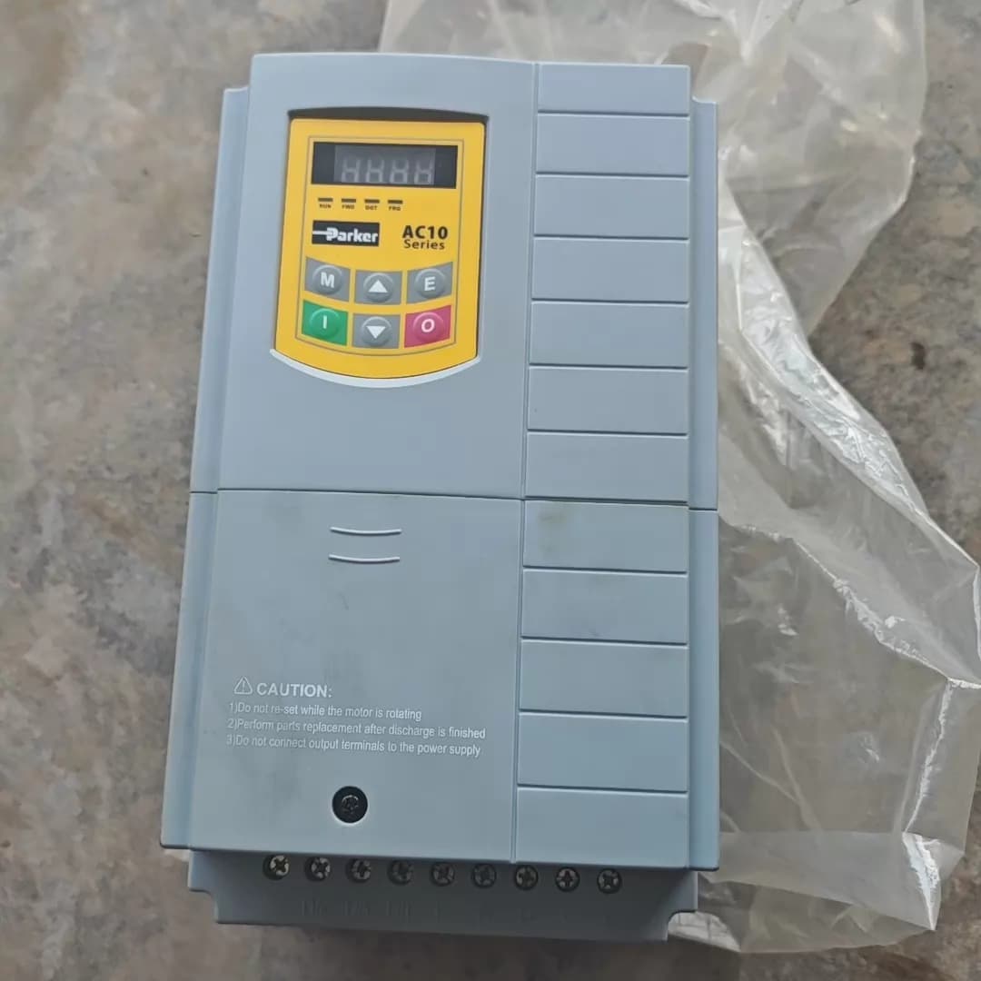 Visiškai naujas originalus Parker 10G-44-0250-BF Servo pavaros kintamo dažnio pavaros servo variklių valdikliai Greitas pristatymas