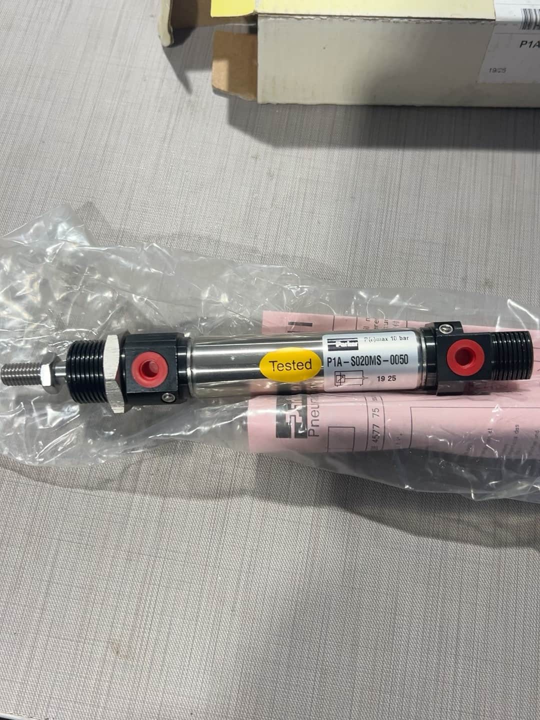 Visiškai naujas originalus Parker P1A-S020MS-0050 Servo pavaros kintamo dažnio pavaros servo variklių valdikliai Greitas pristatymas