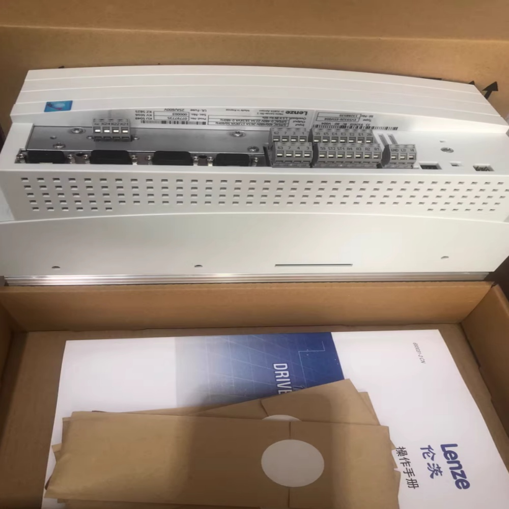 Originalus naujas Lenze E82EV552K2C200 pramoninis I/O modulis FedEx DHL greitas pristatymas