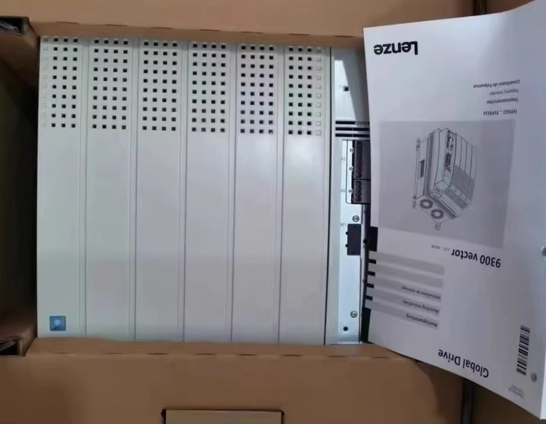 Tikras naujas Lenze E94ASSE1044 pramoninis I/O modulis FedEx DHL greitas pristatymas